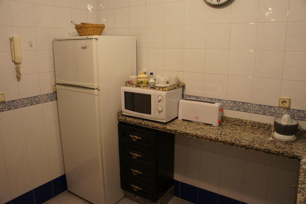 Apartamento San Benito Sevilla Bagian luar foto
